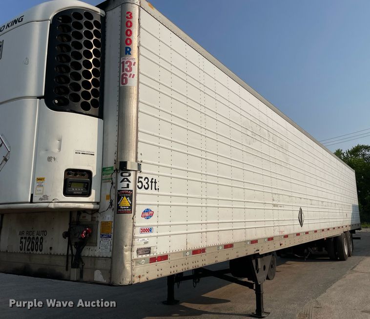 image for item LJ9698 2013 Utility  refrigerated van trailer