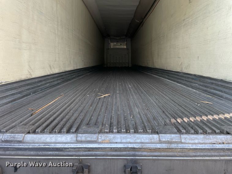 image for item LJ9698 2013 Utility  refrigerated van trailer