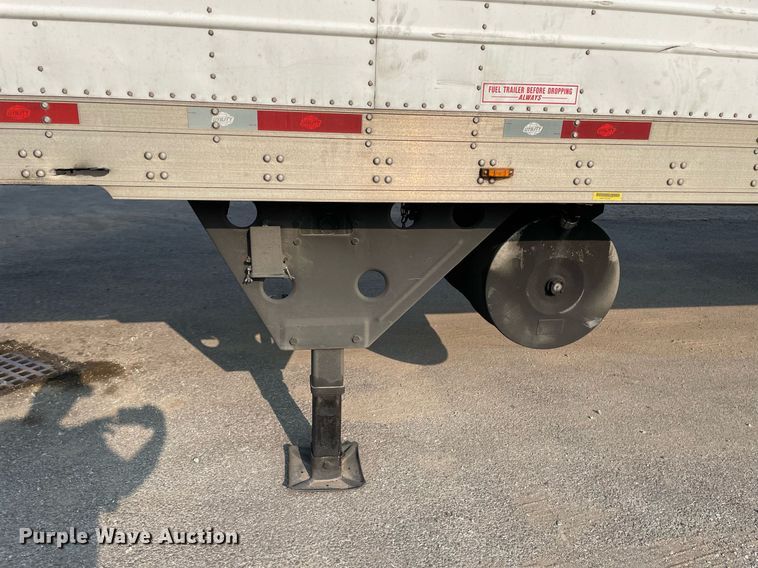 image for item LJ9698 2013 Utility  refrigerated van trailer