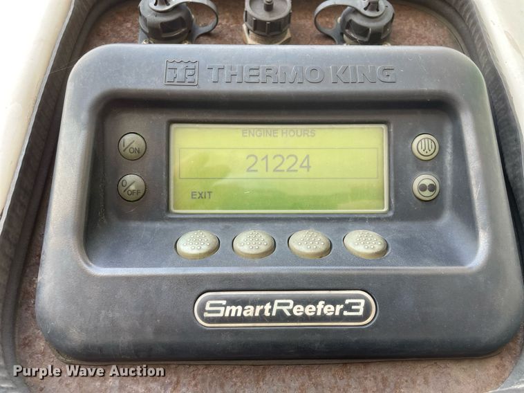 image for item LJ9698 2013 Utility  refrigerated van trailer