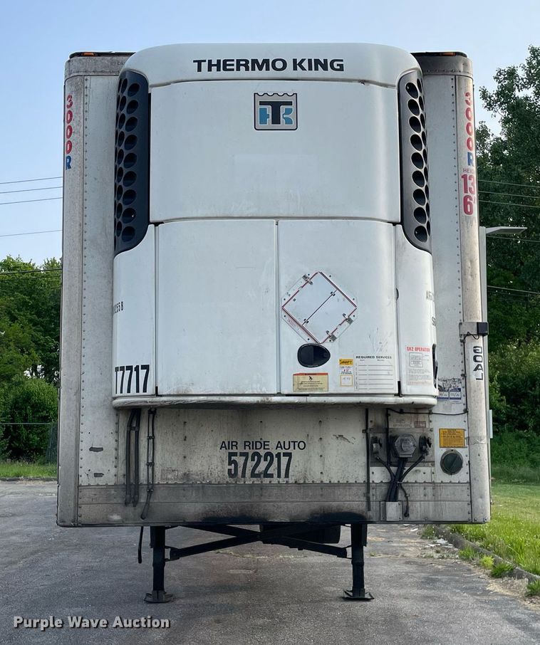 image for item LJ9699 2013 Utility  refrigerated van trailer