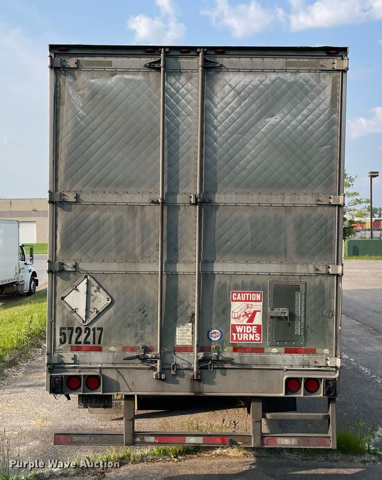 image for item LJ9699 2013 Utility  refrigerated van trailer