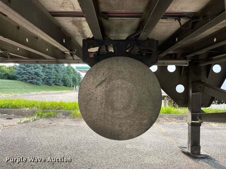 image for item LJ9699 2013 Utility  refrigerated van trailer