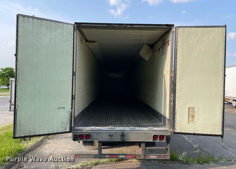 image for item LJ9699 2013 Utility  refrigerated van trailer