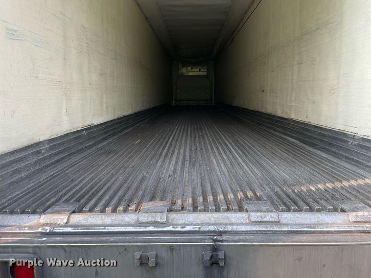 image for item LJ9699 2013 Utility  refrigerated van trailer