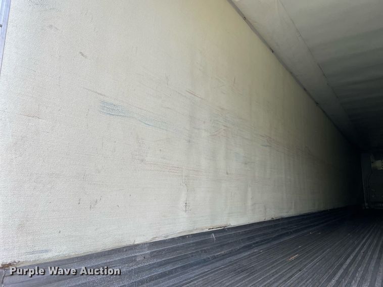 image for item LJ9699 2013 Utility  refrigerated van trailer