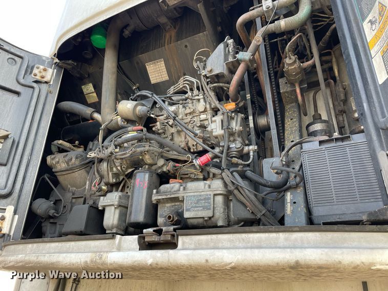 image for item LJ9699 2013 Utility  refrigerated van trailer