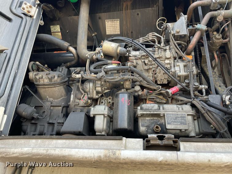 image for item LJ9699 2013 Utility  refrigerated van trailer