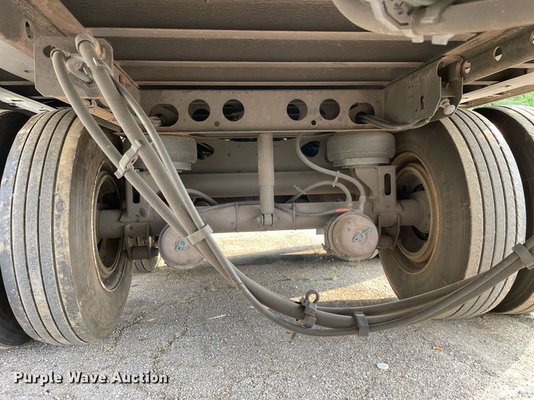 image for item LJ9700 2013 Great Dane  refrigerated van trailer