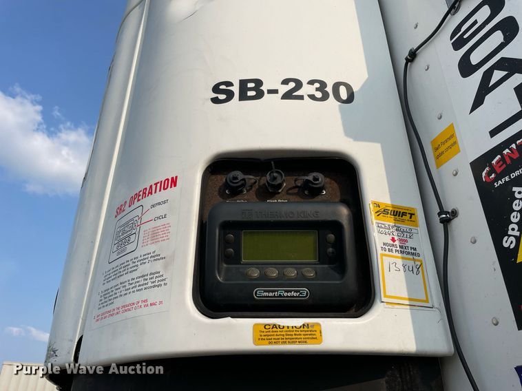 image for item LJ9700 2013 Great Dane  refrigerated van trailer