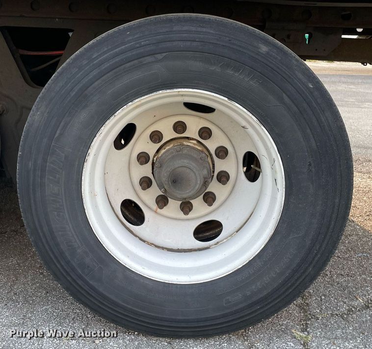 image for item LJ9700 2013 Great Dane  refrigerated van trailer