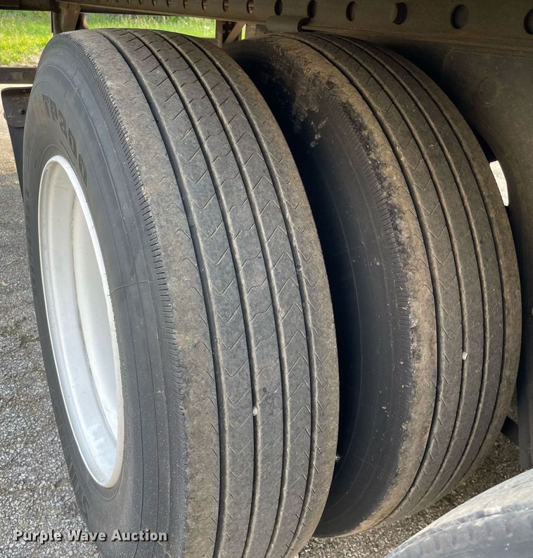 image for item LJ9700 2013 Great Dane  refrigerated van trailer