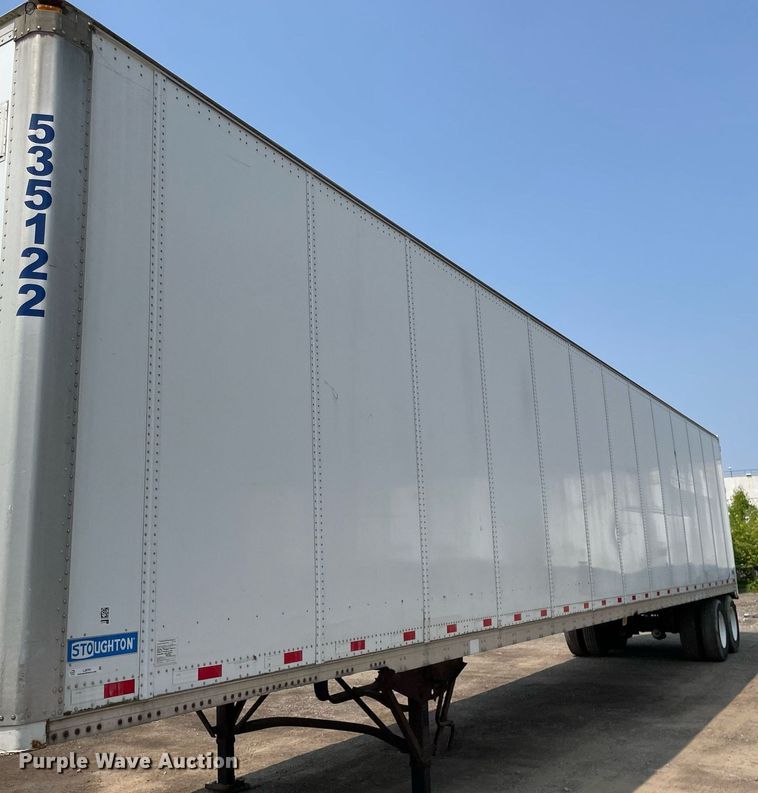 image for item LJ9701 2011 Stoughton ZGPVW-535T-S-C-AR  dry van trailer