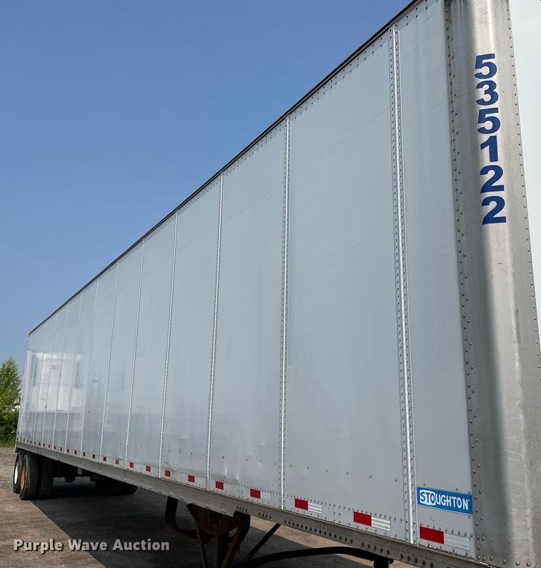 image for item LJ9701 2011 Stoughton ZGPVW-535T-S-C-AR  dry van trailer