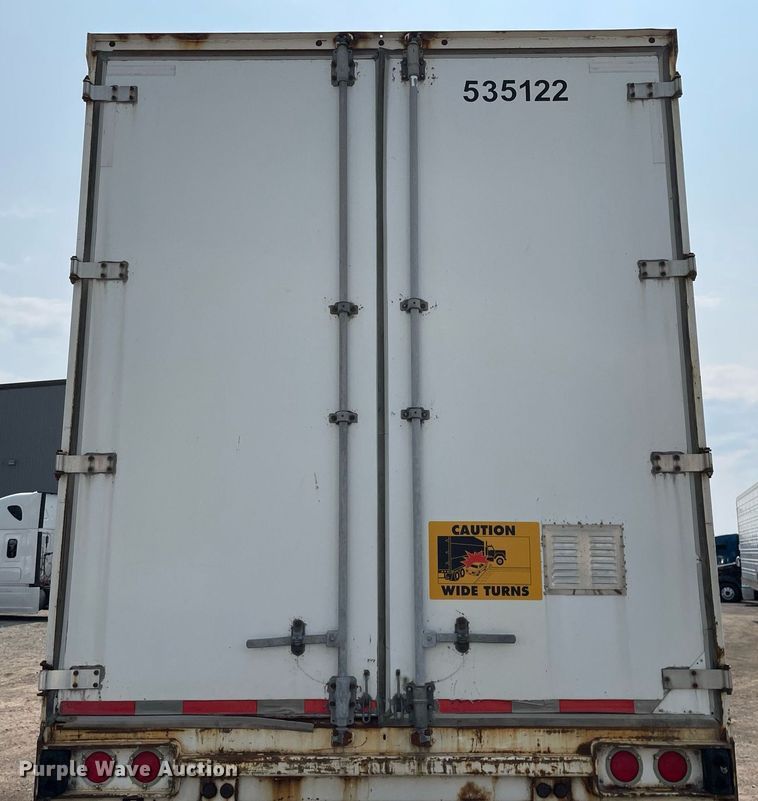 image for item LJ9701 2011 Stoughton ZGPVW-535T-S-C-AR  dry van trailer