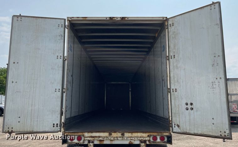 image for item LJ9701 2011 Stoughton ZGPVW-535T-S-C-AR  dry van trailer