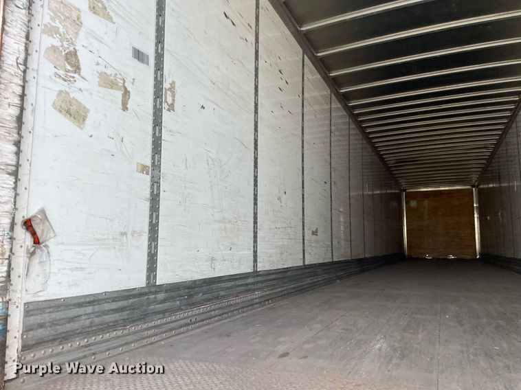 image for item LJ9701 2011 Stoughton ZGPVW-535T-S-C-AR  dry van trailer