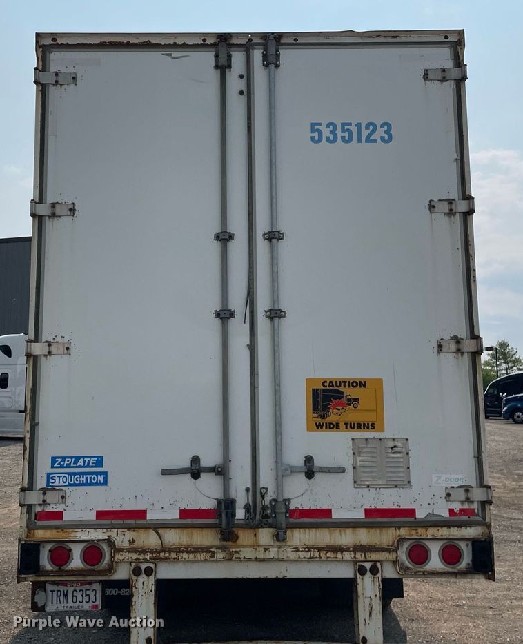 image for item LJ9702 2011 Stoughton ZGPVW-535T-S-C-AR  dry van trailer