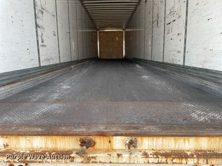 image for item LJ9702 2011 Stoughton ZGPVW-535T-S-C-AR  dry van trailer