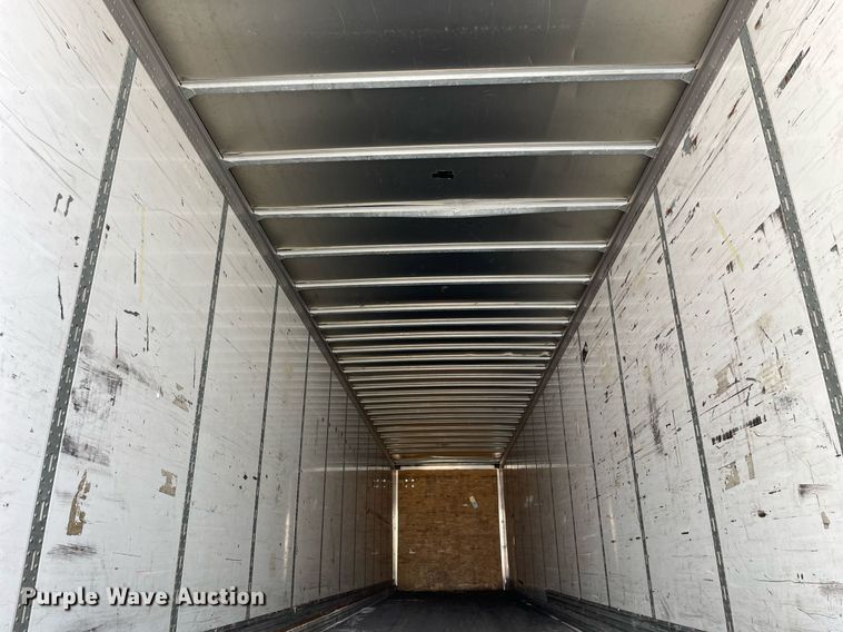 image for item LJ9702 2011 Stoughton ZGPVW-535T-S-C-AR  dry van trailer