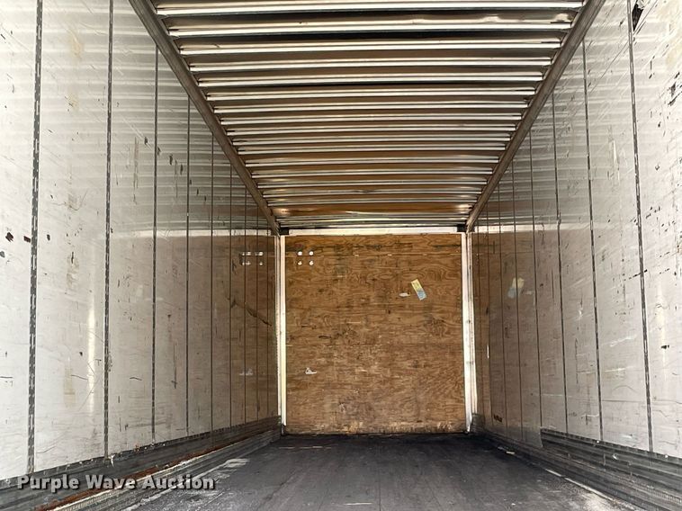 image for item LJ9702 2011 Stoughton ZGPVW-535T-S-C-AR  dry van trailer