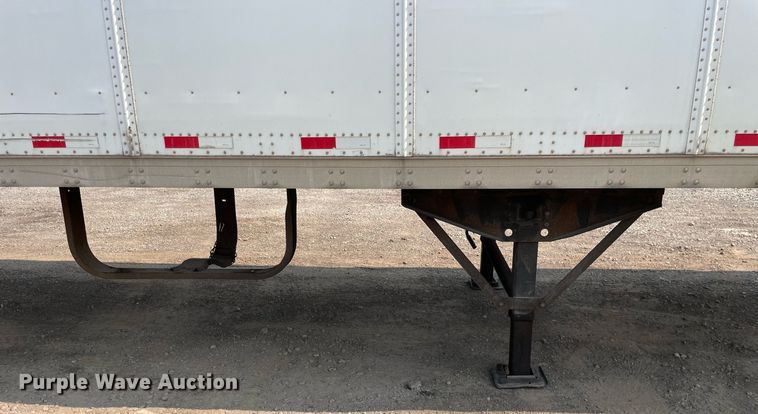 image for item LJ9703 2011 Stoughton ZGPVW-535T-S-C-AR  dry van trailer