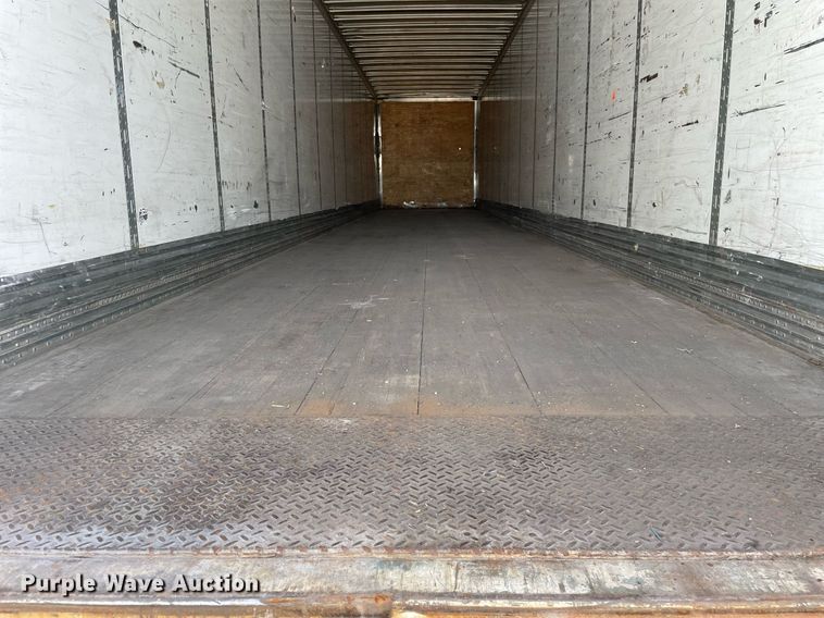 image for item LJ9703 2011 Stoughton ZGPVW-535T-S-C-AR  dry van trailer