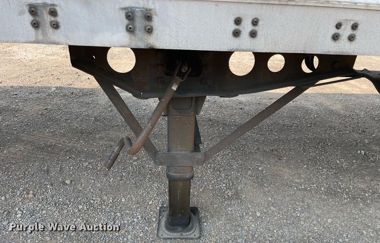 image for item LJ9704 2013 Wabash  dry van trailer