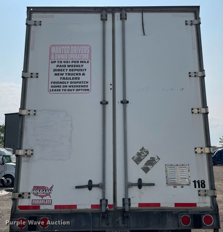 image for item LJ9704 2013 Wabash  dry van trailer