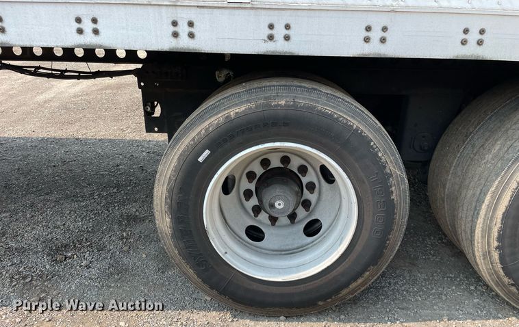 image for item LJ9704 2013 Wabash  dry van trailer