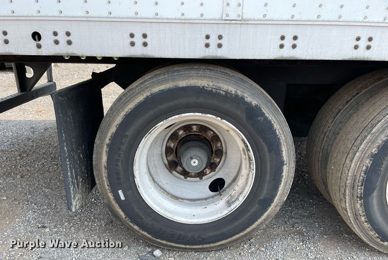 image for item LJ9704 2013 Wabash  dry van trailer