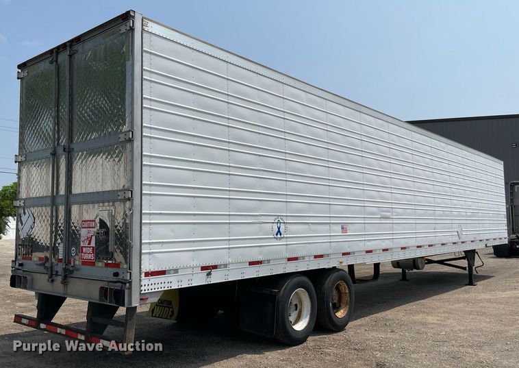 image for item LJ9706 2013 Utility  refrigerated van trailer