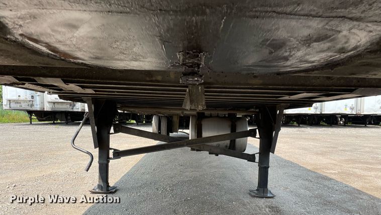 image for item LJ9706 2013 Utility  refrigerated van trailer