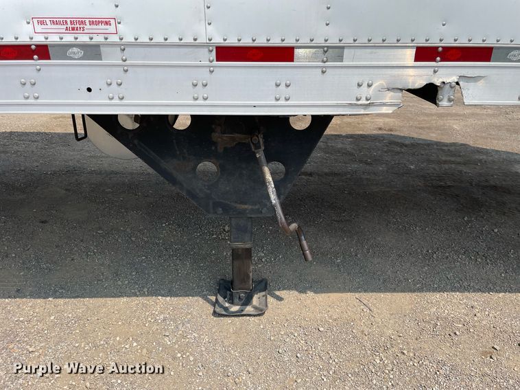 image for item LJ9706 2013 Utility  refrigerated van trailer