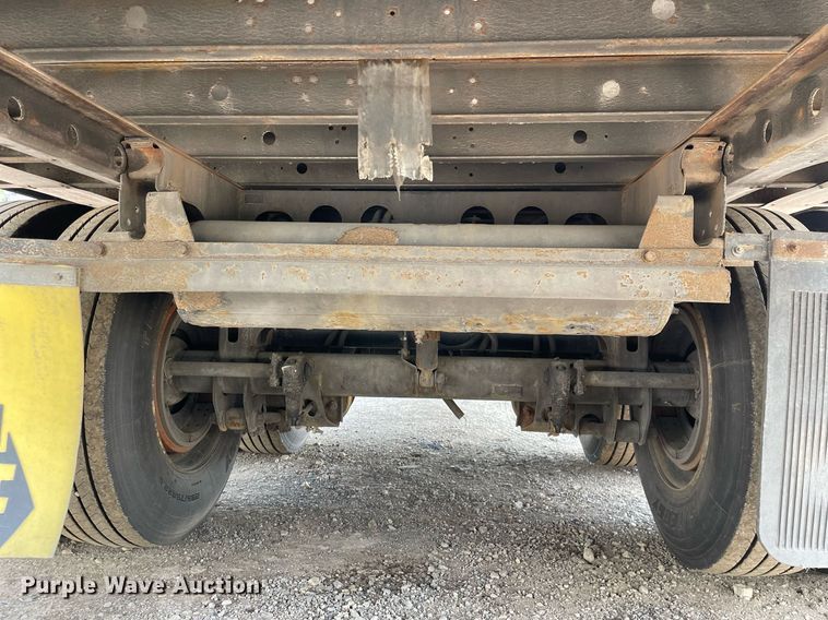 image for item LJ9706 2013 Utility  refrigerated van trailer