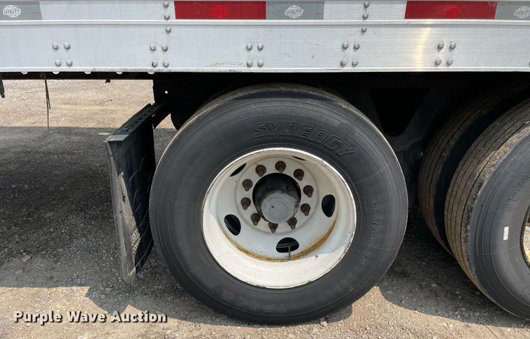 image for item LJ9706 2013 Utility  refrigerated van trailer