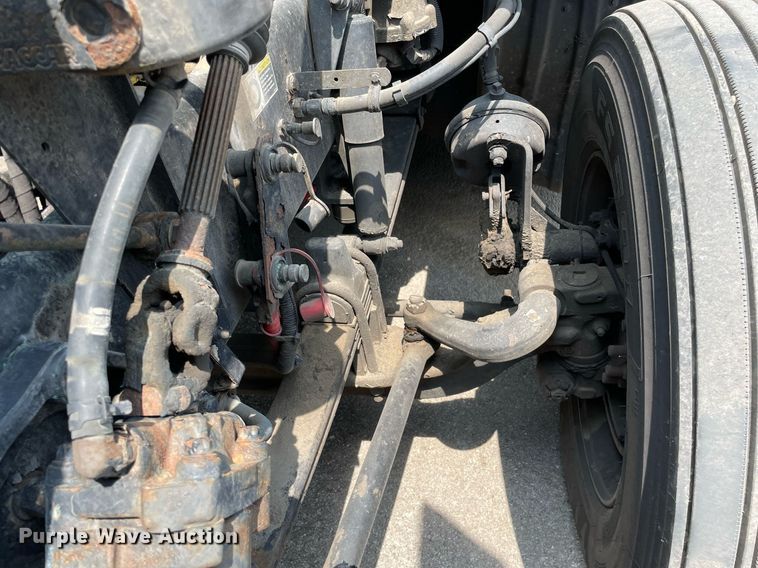 image for item LJ9708 2016 Kenworth T680  semi truck