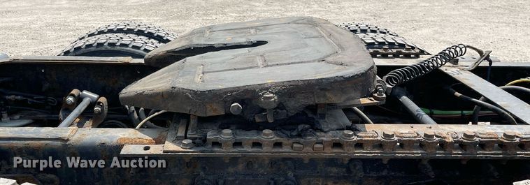 image for item LJ9715 2016 International ProStar Plus 122  semi truck