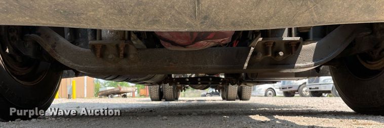 image for item LJ9715 2016 International ProStar Plus 122  semi truck