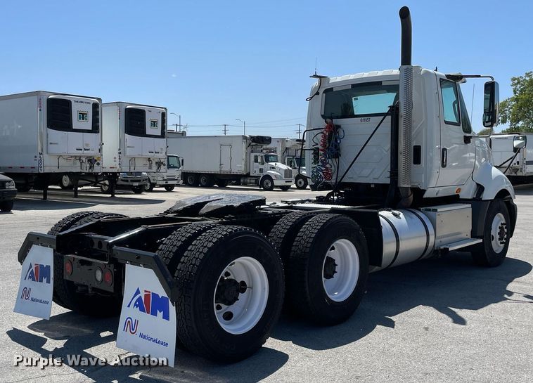 image for item LJ9721 2016 International ProStar Plus 122  semi truck