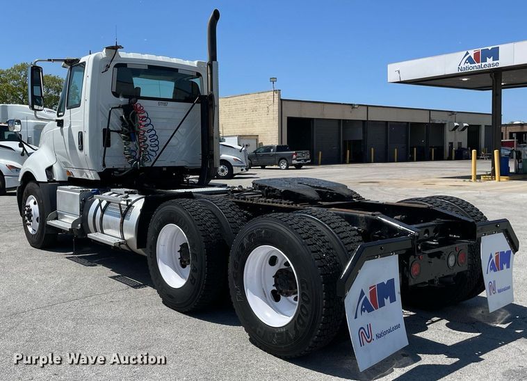 image for item LJ9721 2016 International ProStar Plus 122  semi truck