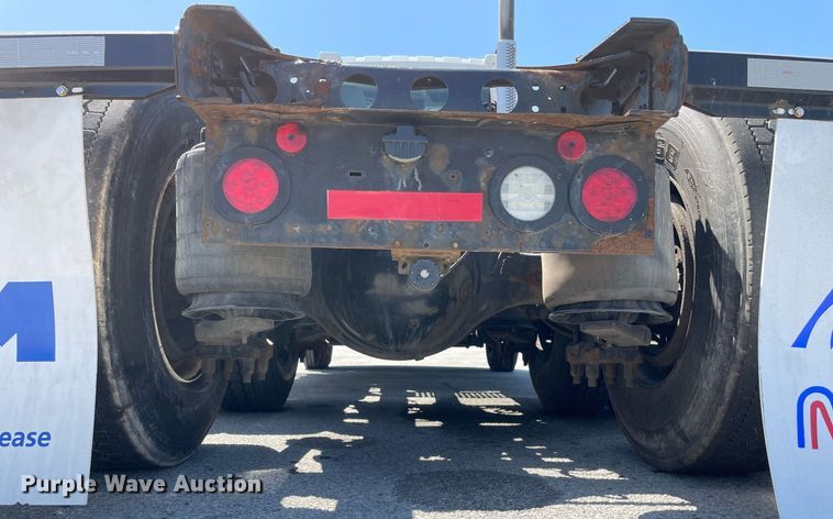 image for item LJ9722 2016 International ProStar Plus 122  semi truck