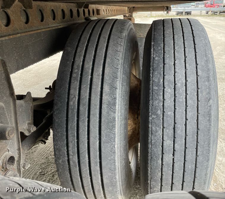 image for item LJ9725 2007 Wabash  dry van trailer