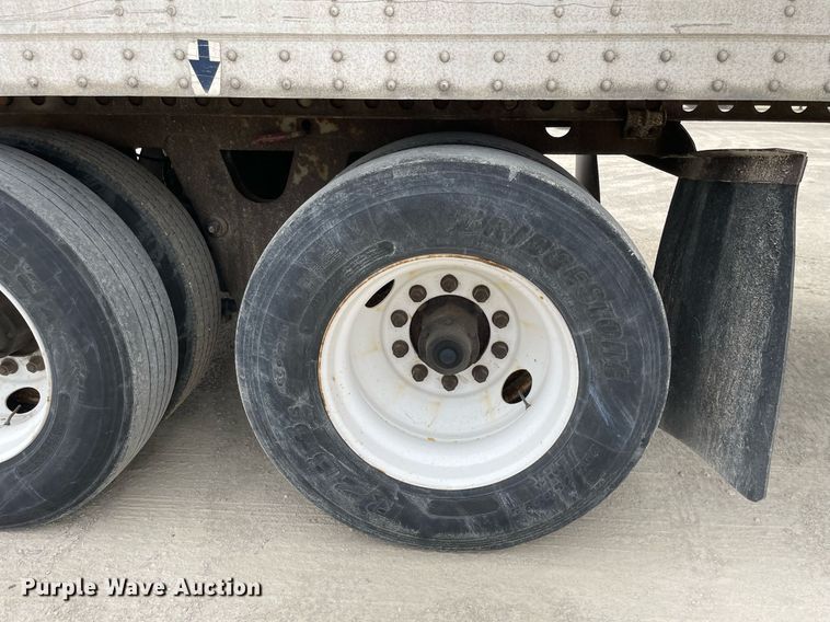 image for item LJ9726 1999 Strickland  dry van trailer