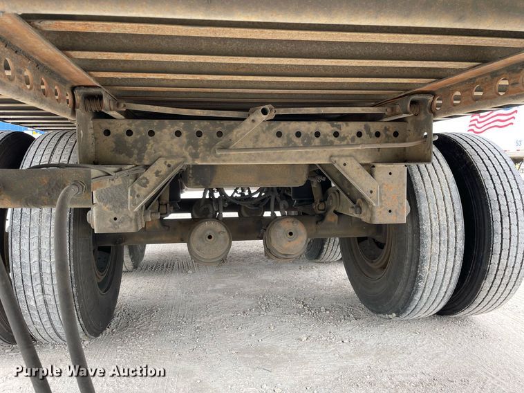 image for item LJ9727 1998 Stoughton  dry van trailer