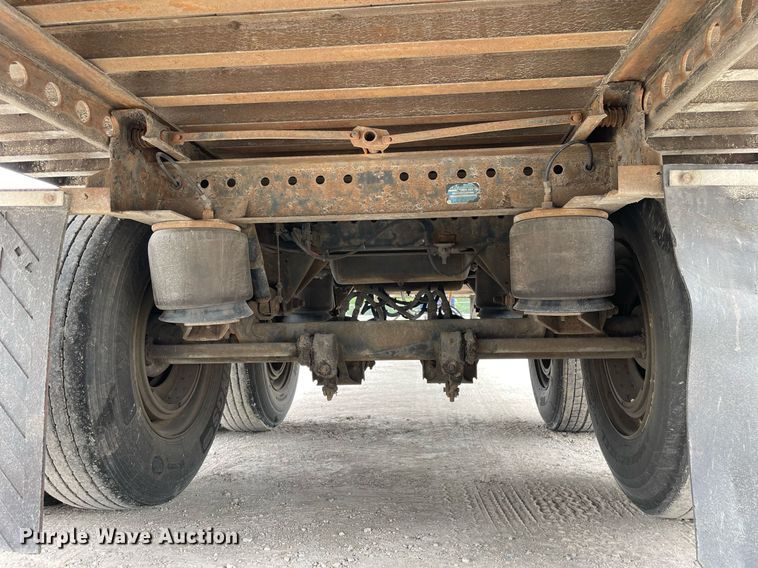 image for item LJ9727 1998 Stoughton  dry van trailer