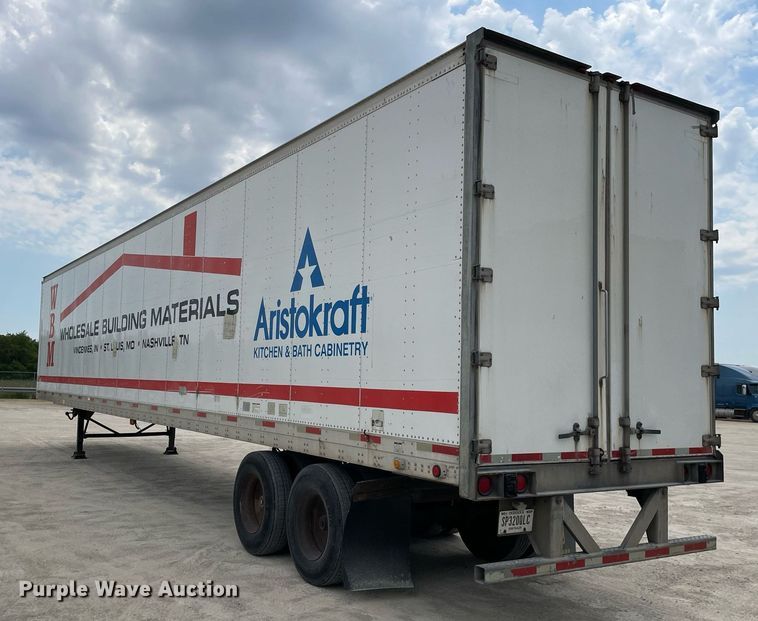 image for item LJ9728 2004 Trailmobile  dry van trailer