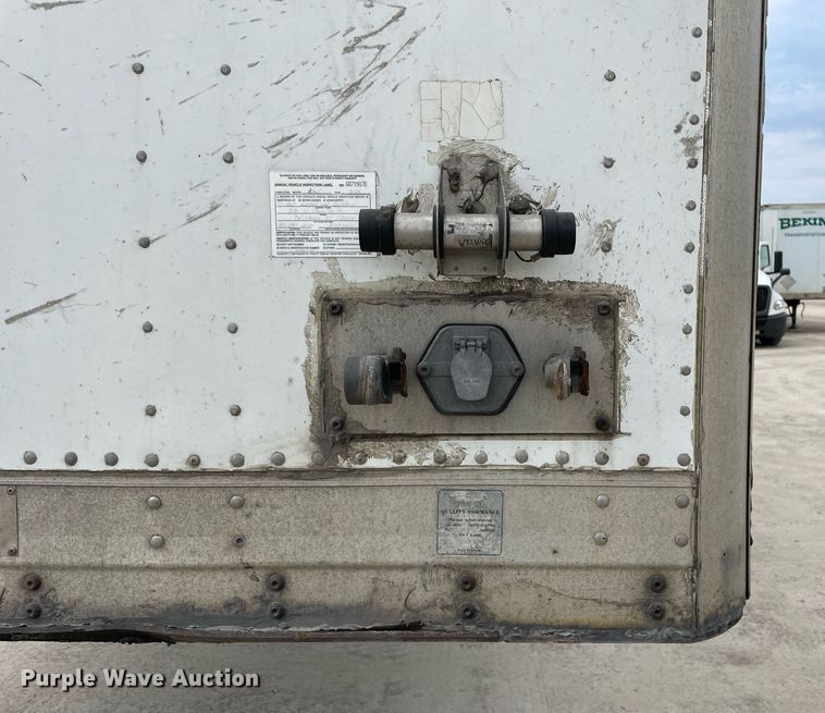 image for item LJ9728 2004 Trailmobile  dry van trailer