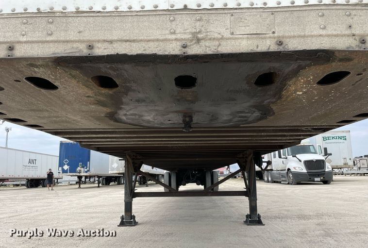 image for item LJ9728 2004 Trailmobile  dry van trailer