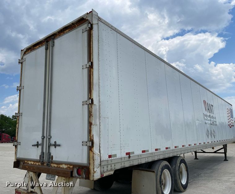 image for item LJ9729 2008 Strickland  dry van trailer